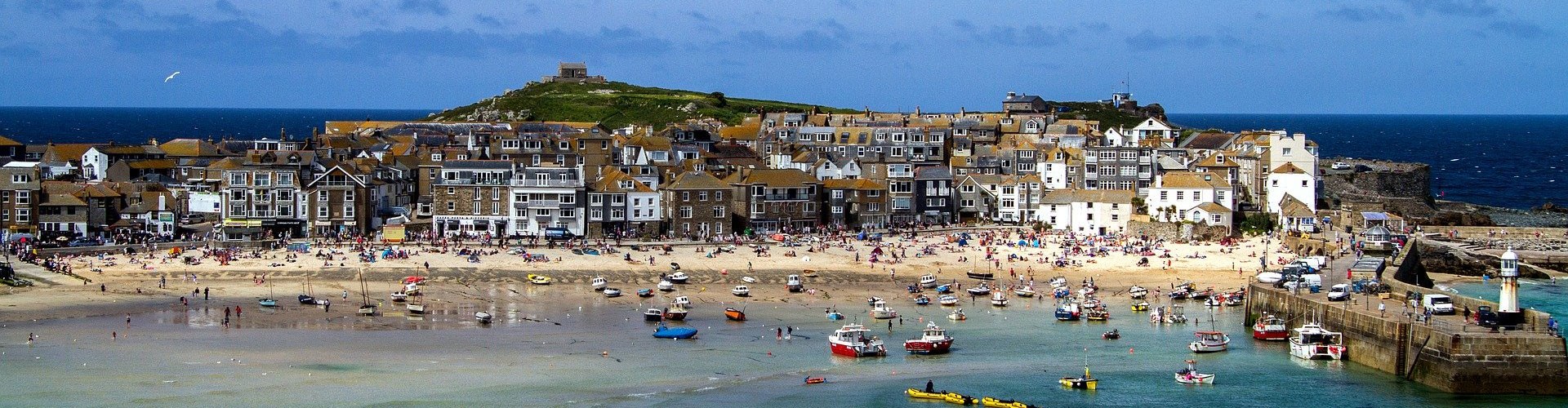 arial shot of st ives cornwall