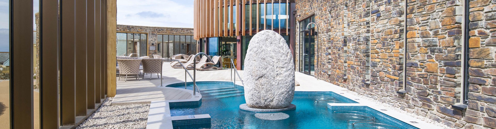 Headland Hotel Aqua Club exterior pool
